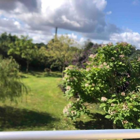 Appartement Terrasse, Campagne Et Mer à Troguery Extérieur photo